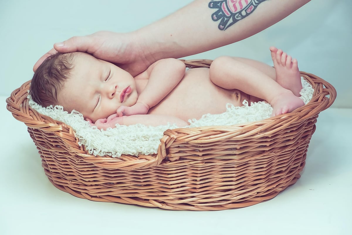 Die perfekte Erinnerungsbox für Ihr Baby: Ein zeitloser Schatz voller kostbarer Momente